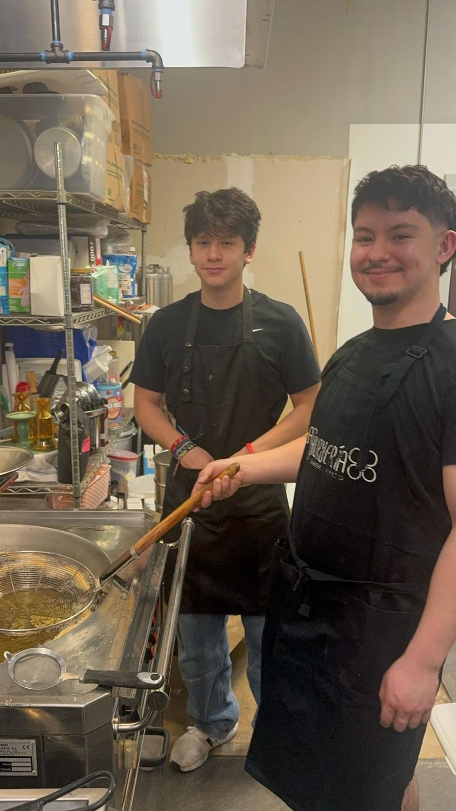 The La Churrería team at work